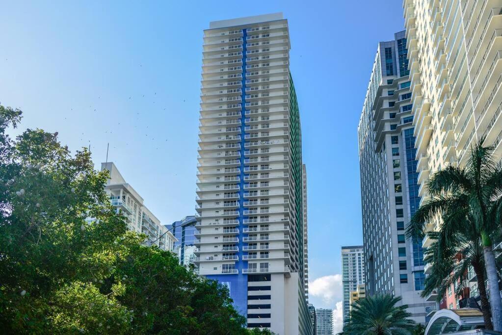 Ocean View Exquisite 1 Br W/free Parking Apartamento