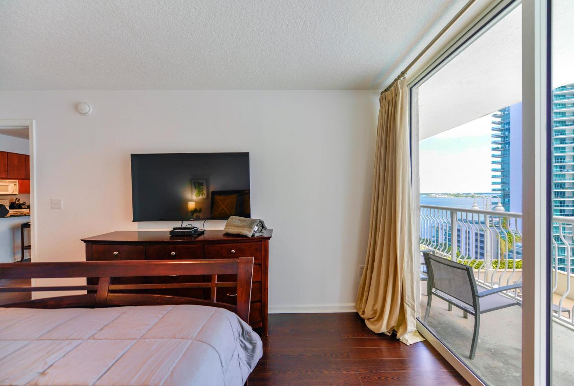 Ocean View Exquisite 1 Br W/free Parking * Miami